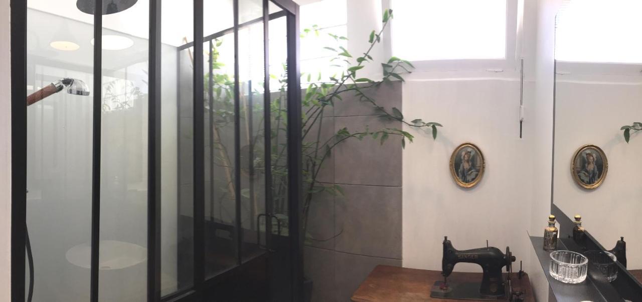 Guest house La Bulle Dans Le Palmier *